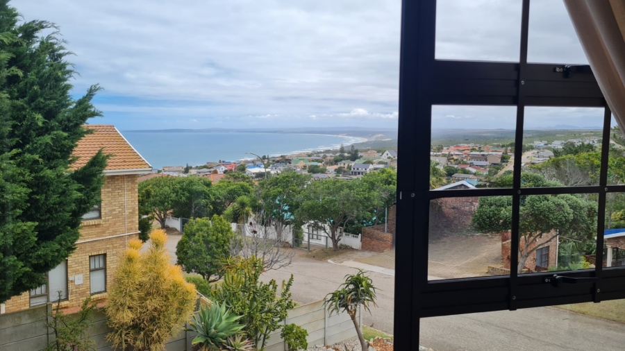 3 Bedroom Property for Sale in Dana Bay Western Cape
